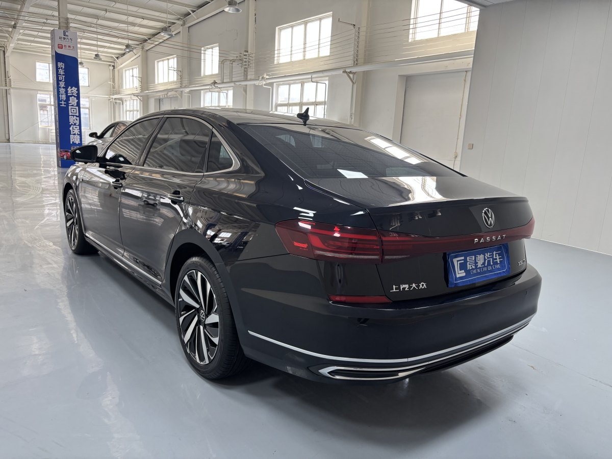 大眾 帕薩特  2023款 改款 330TSI 豪華版圖片