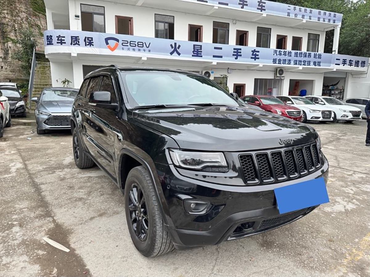 Jeep 大切諾基  2014款 3.6L 精英導(dǎo)航版圖片