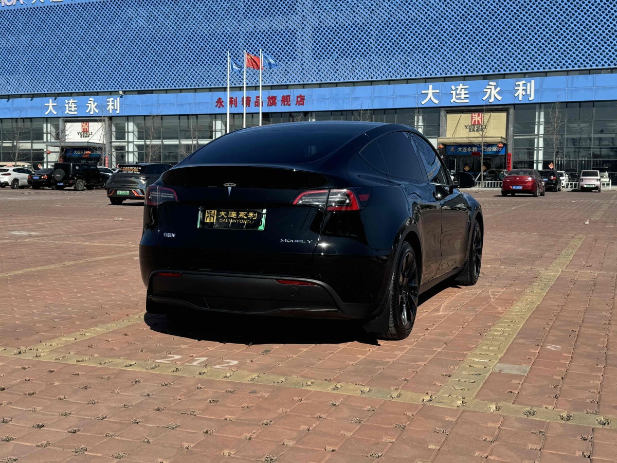 特斯拉 Model 3  2021款 改款 標準續(xù)航后驅(qū)升級版圖片