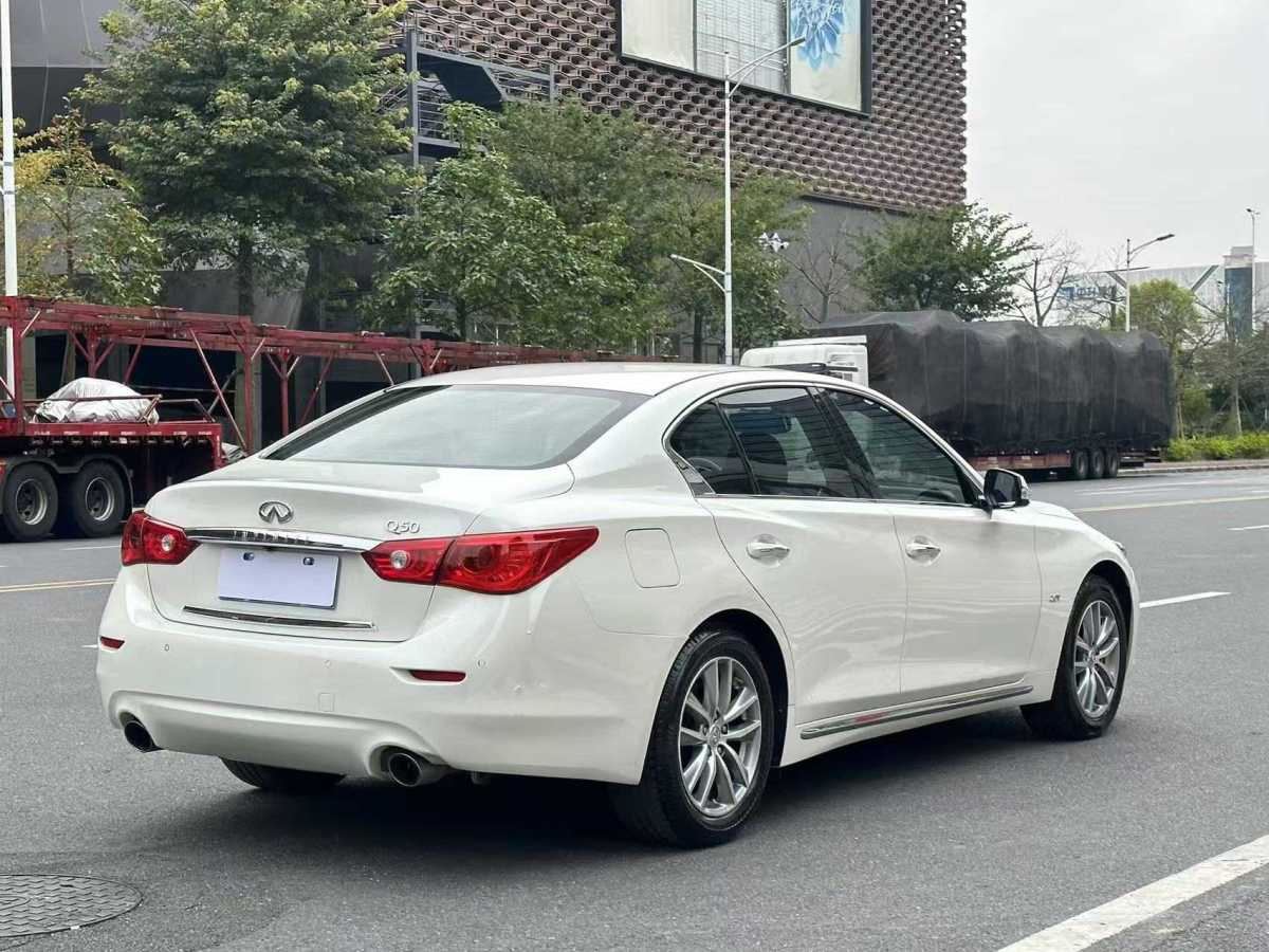 英菲尼迪 Q50L  2016款 2.0T 悅享版圖片