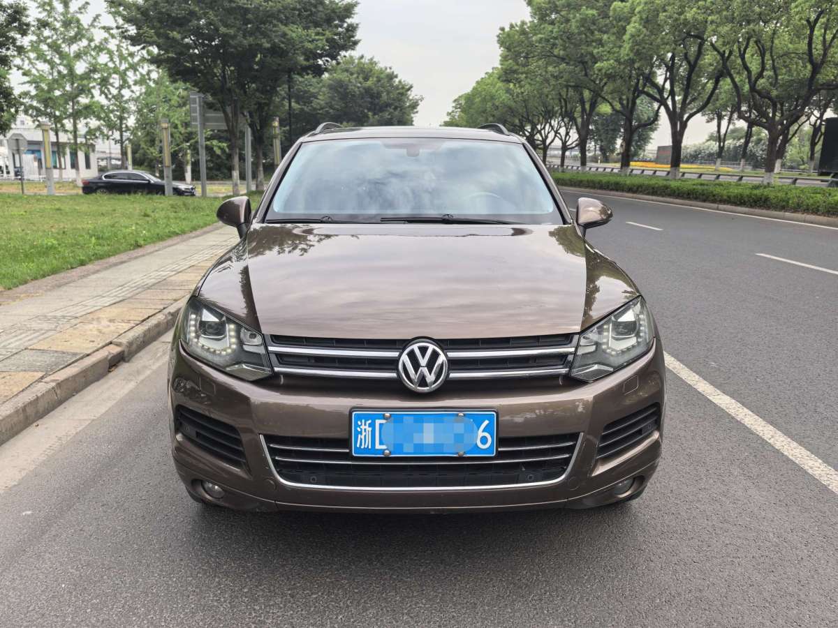 2013年1月大眾 途銳  2011款 3.0TSI 高配型