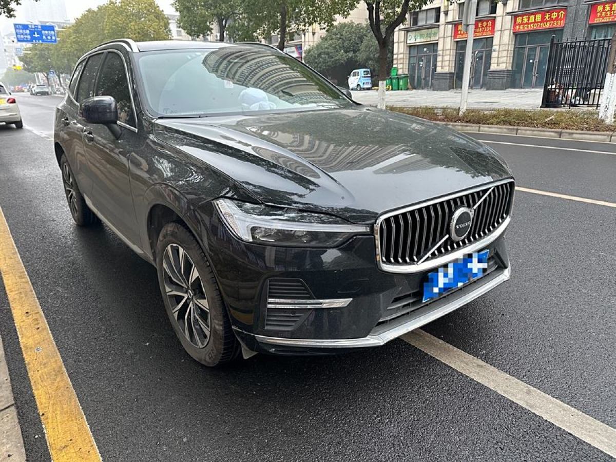 沃爾沃 XC60  2024款 B5 四驅(qū)智逸豪華版圖片