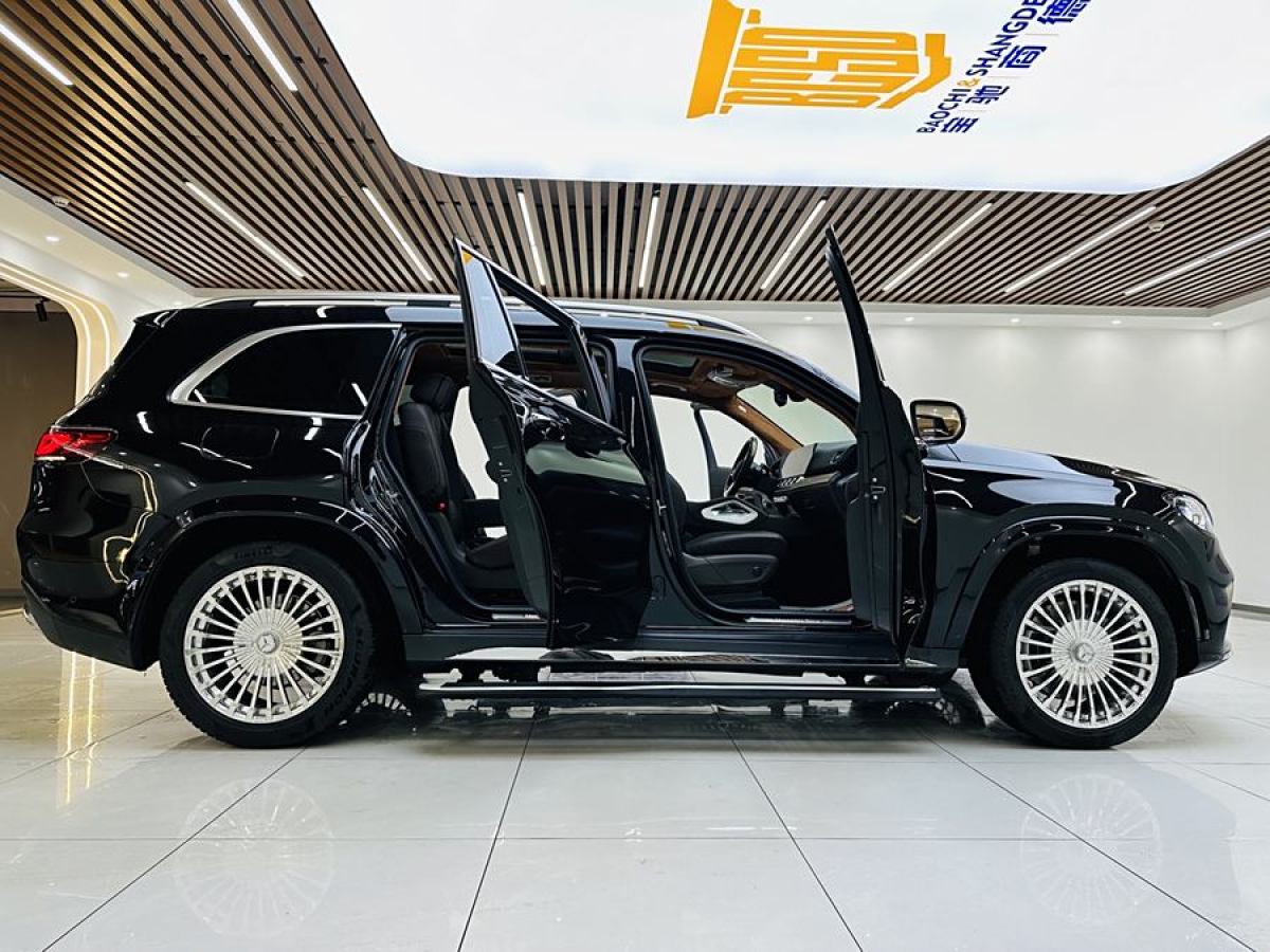 奔馳 奔馳GLS  2023款 改款 GLS 450 4MATIC 豪華型圖片