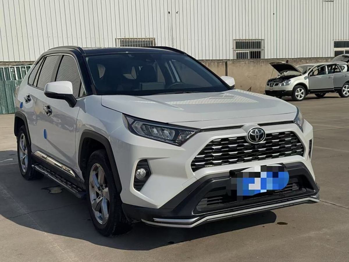 豐田 RAV4榮放  2021款 2.0L CVT四驅(qū)風(fēng)尚版圖片