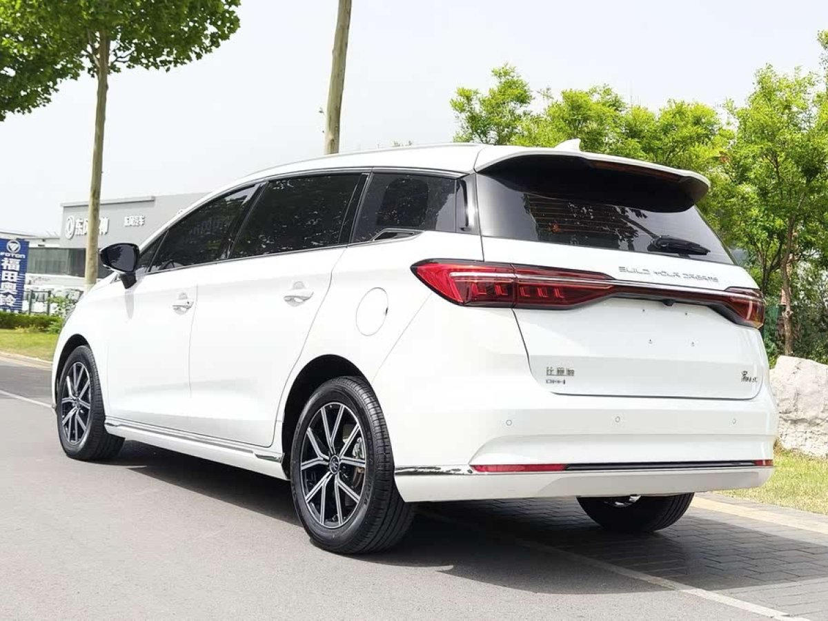 比亞迪 宋MAX新能源  2022款 DM-i 105KM 旗艦型圖片