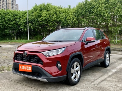 2019年12月 丰田 RAV4 荣放 2.0L CVT两驱风尚版图片