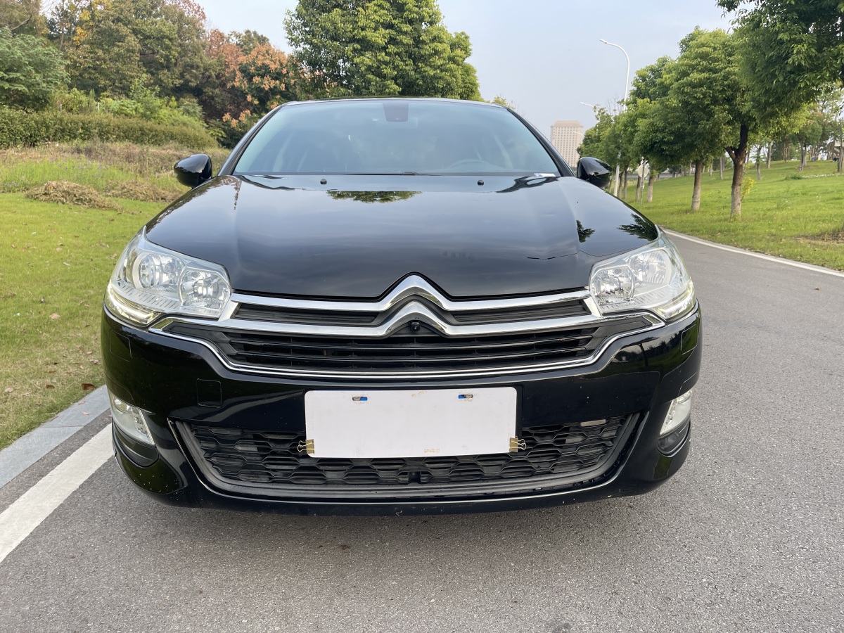 雪鐵龍 C5  2014款 1.6T 自動(dòng)尊享型圖片