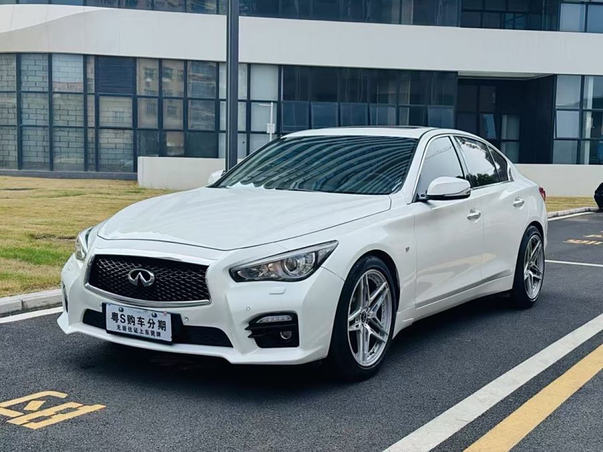 2017年8月英菲尼迪 Q50  2014款 3.7L 豪華運(yùn)動版