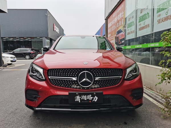 奔驰 奔驰GLC  2019款 GLC 200 4MATIC