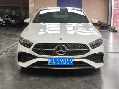 2023年7月 奔馳 奔馳A級(jí) 改款 A 200 L 運(yùn)動(dòng)轎車時(shí)尚型圖片