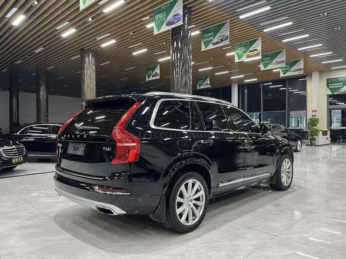 2019年5月沃爾沃 XC90  2019款 T5 智逸版 7座