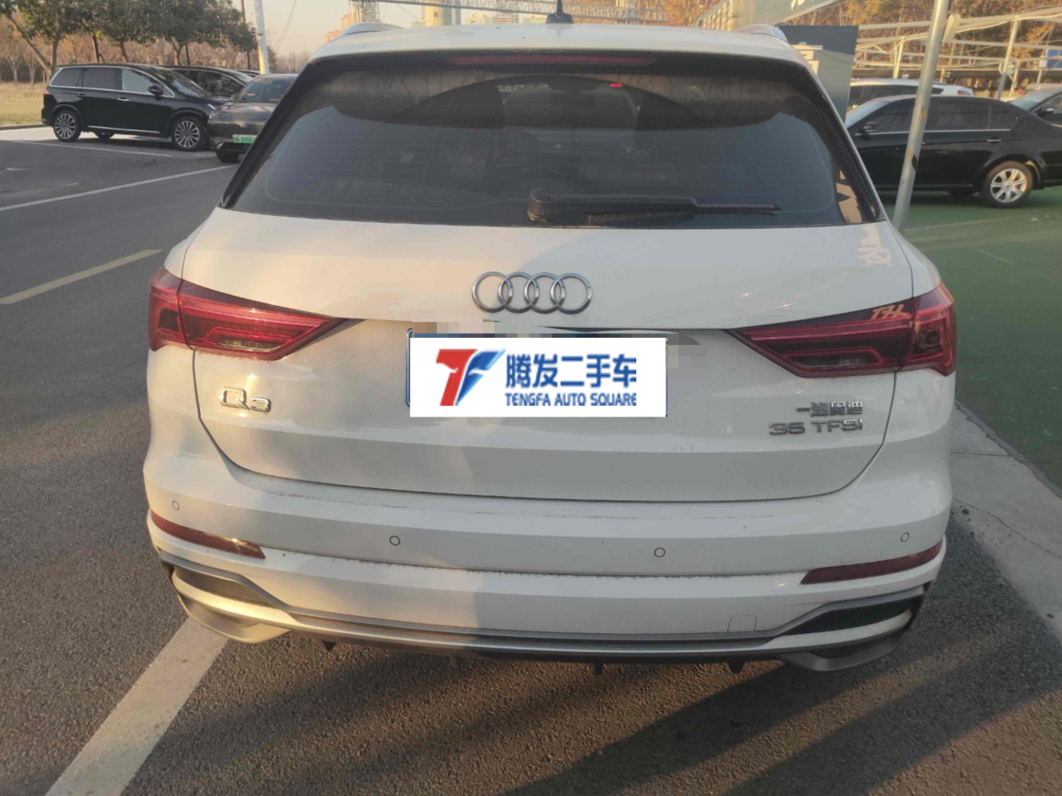 奧迪 奧迪Q3  2023款 35 TFSI 時尚動感型圖片