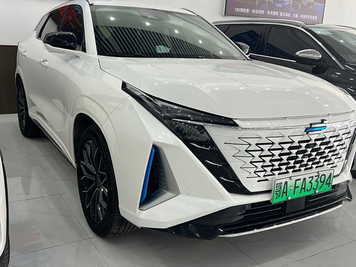 長安歐尚 長安歐尚Z6新能源  2023款 智電iDD 150KM旗艦PLUS圖片