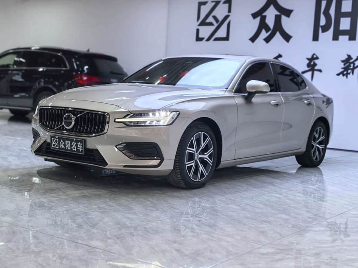 沃爾沃 S60L  2023款 B4 智逸豪華版圖片