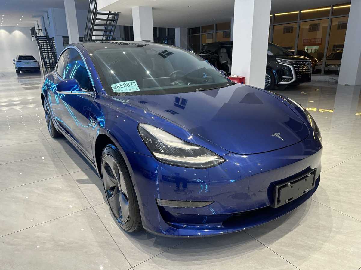 特斯拉 Model 3  2020款 改款 長(zhǎng)續(xù)航后輪驅(qū)動(dòng)版圖片