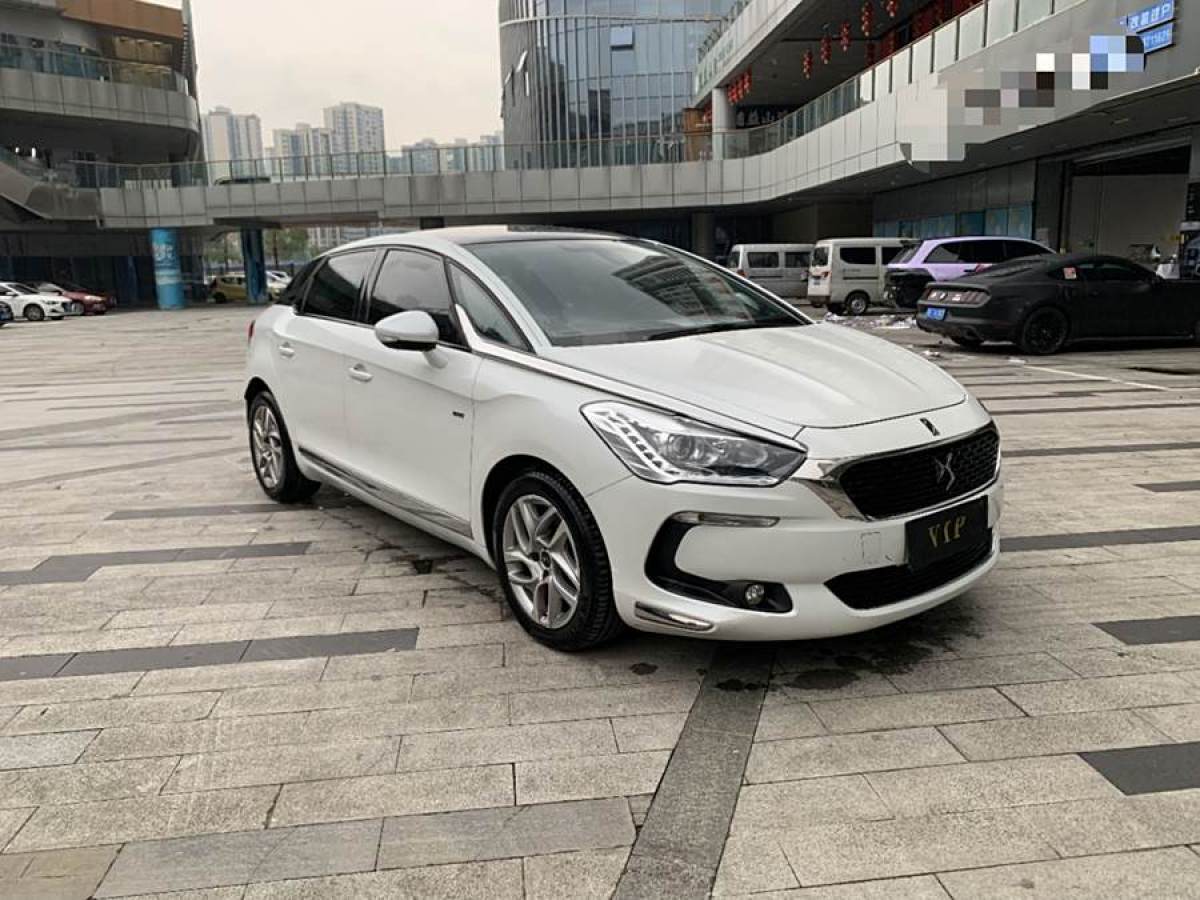 DS DS 5  2014款 1.6T 雅致版THP160圖片