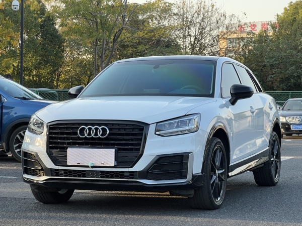 奥迪 奥迪Q2L  2020款 35TFSI 时尚动感型