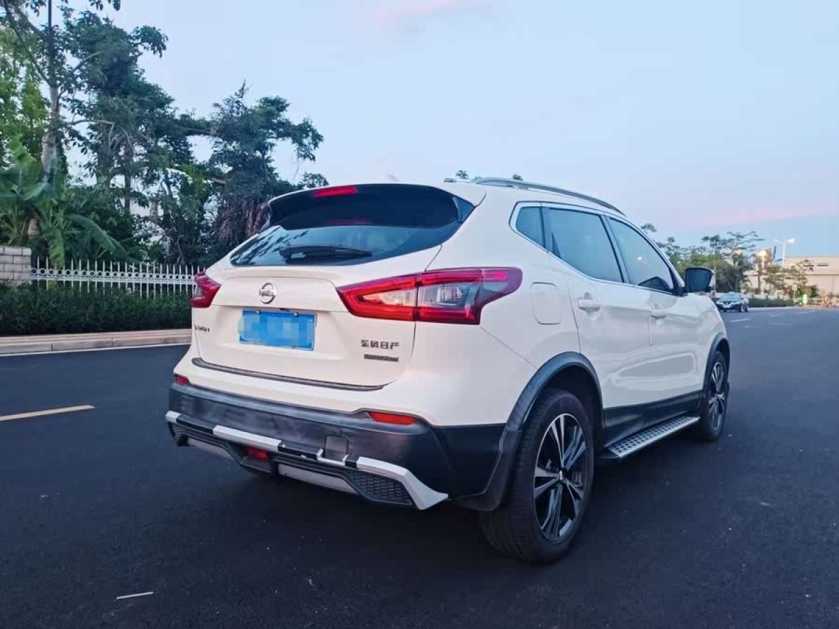 日產(chǎn) 逍客  2019款  2.0L CVT豪華版圖片