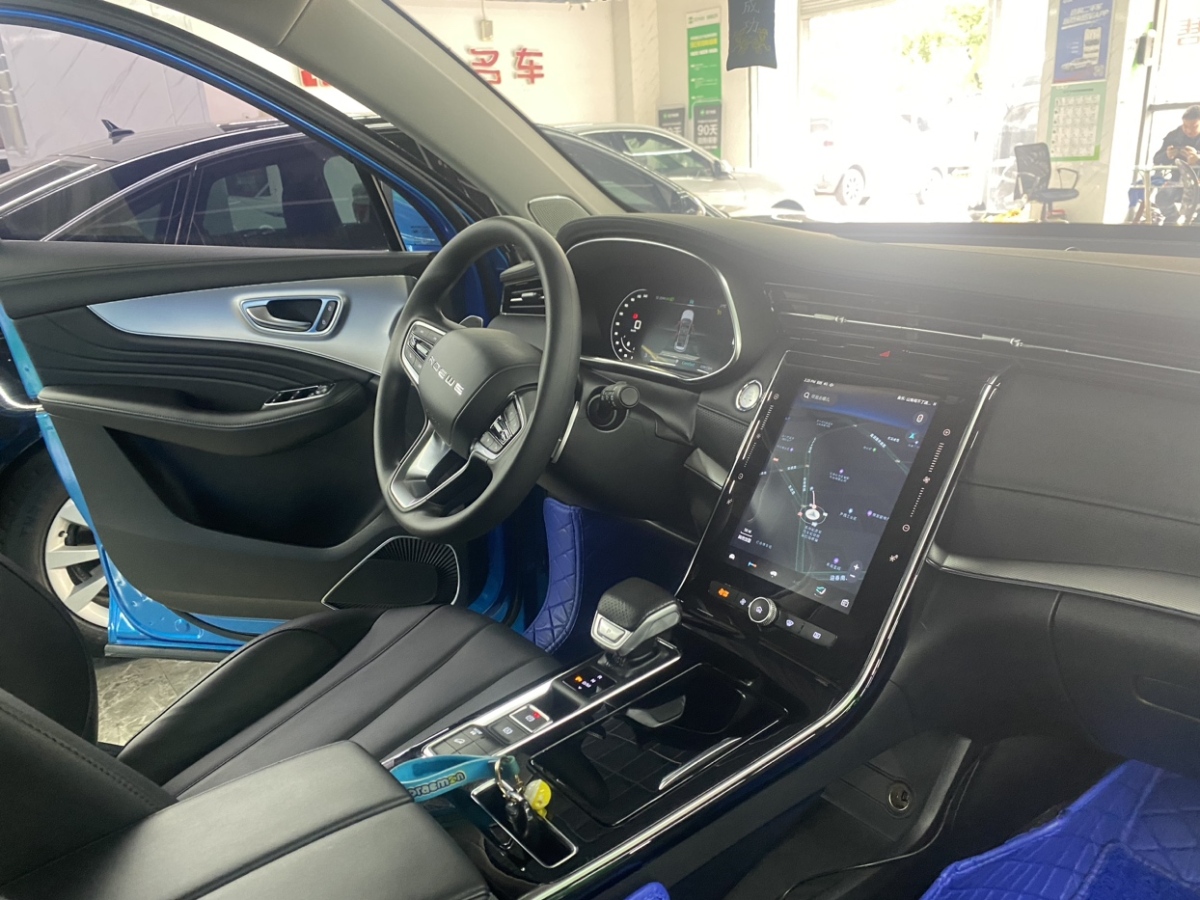 荣威 RX5 MAX  2020款 300TGI 自动智驾健康舱版图片