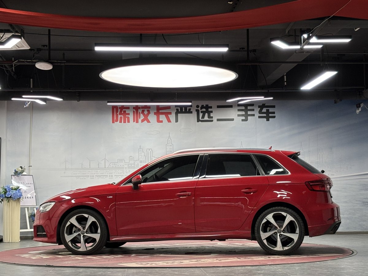 2019年5月奧迪 奧迪A3  2018款 30周年年型 Sportback 35 TFSI 運(yùn)動(dòng)型