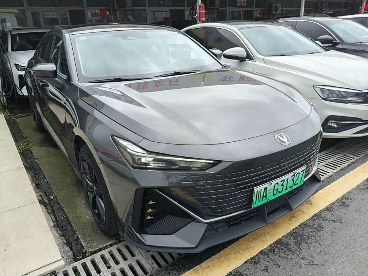 長(zhǎng)安 長(zhǎng)安UNI-V 智電iDD  2023款 智電iDD 1.5T 113km智酷型圖片