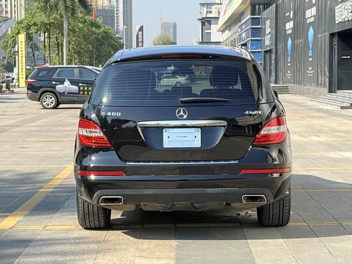 奔馳 奔馳R級  2014款 R 320 4MATIC 商務(wù)型圖片