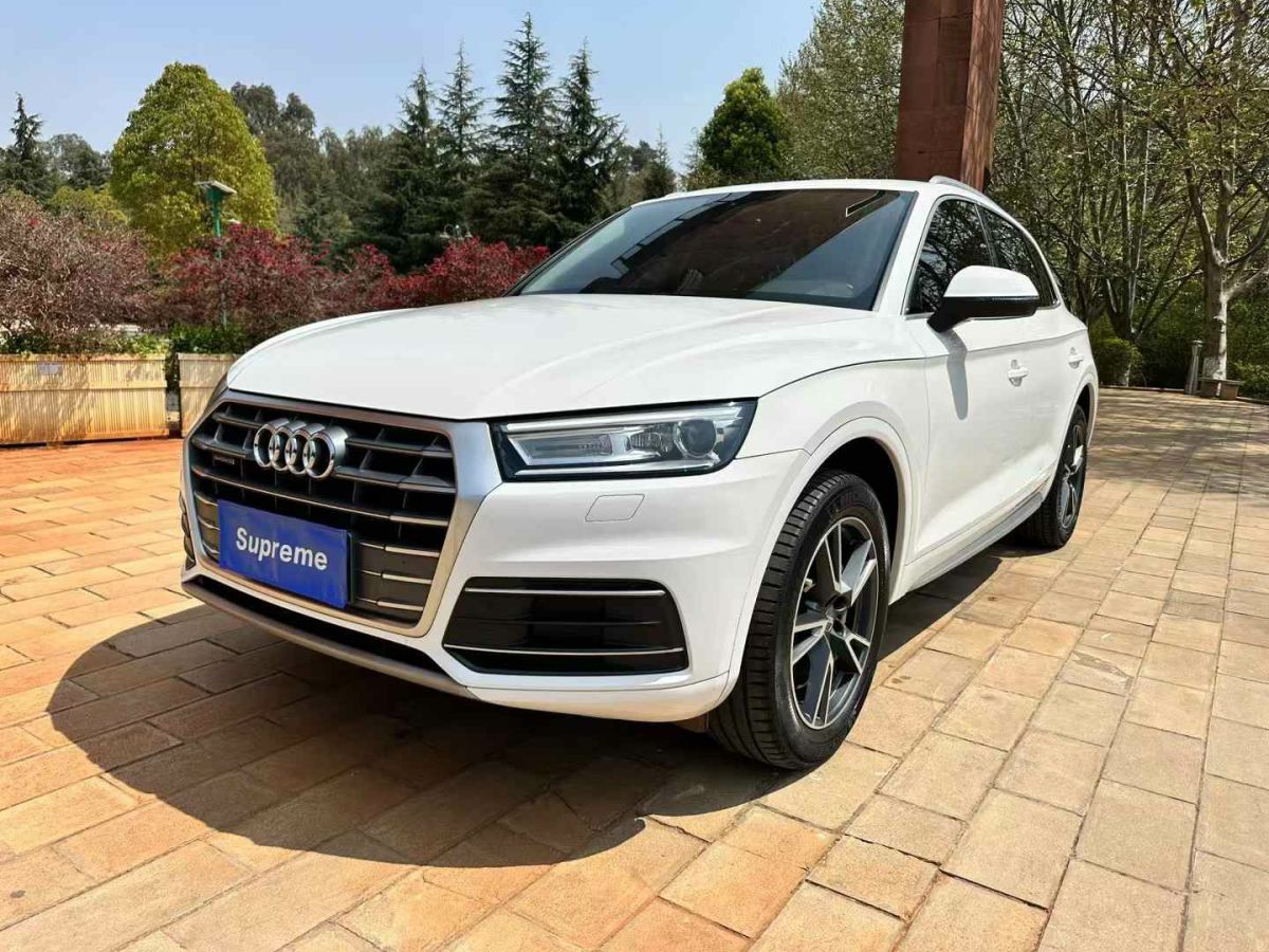 奧迪 奧迪Q3  2020款 35 TFSI 時(shí)尚動(dòng)感型圖片