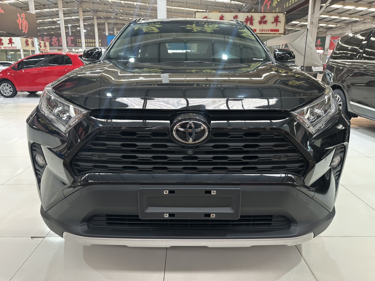 豐田 RAV4榮放  2022款 2.0L CVT兩驅(qū)風(fēng)尚Plus版圖片