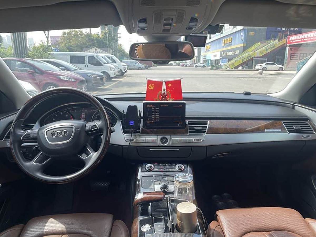 奧迪 奧迪A8  2014款 A8L 45 TFSI quattro豪華型圖片