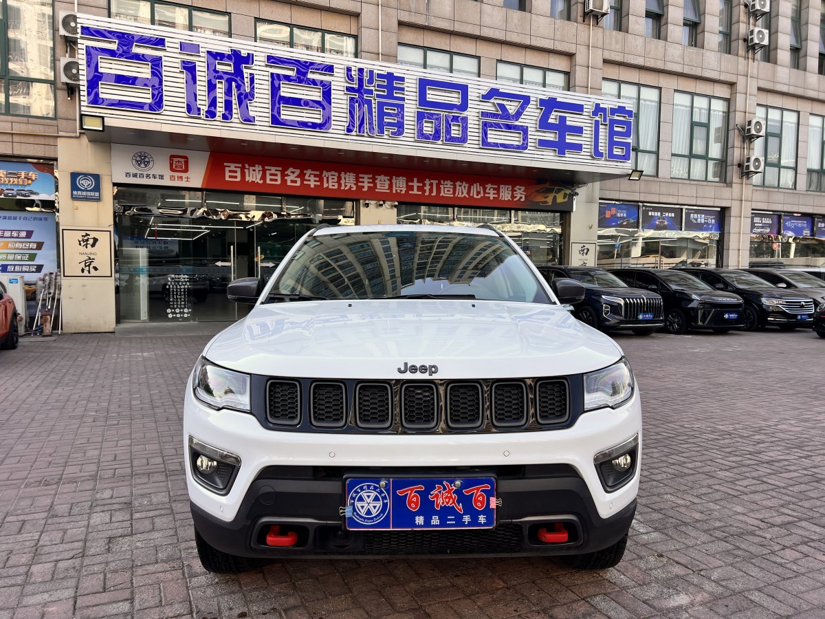 Jeep 指南者  2017款 200TS 自動(dòng)高性能四驅(qū)版圖片