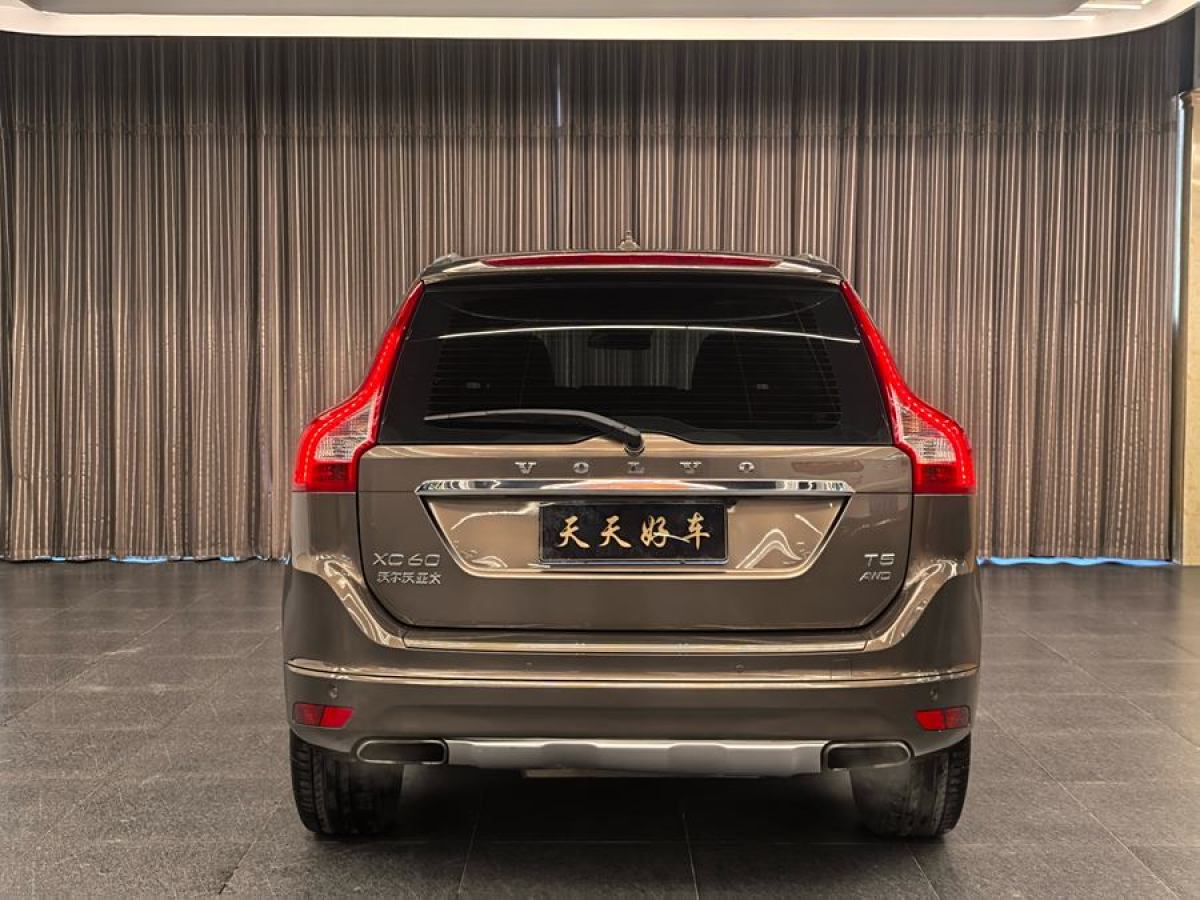 沃爾沃 XC60  2016款 T5 AWD 智遠(yuǎn)版圖片