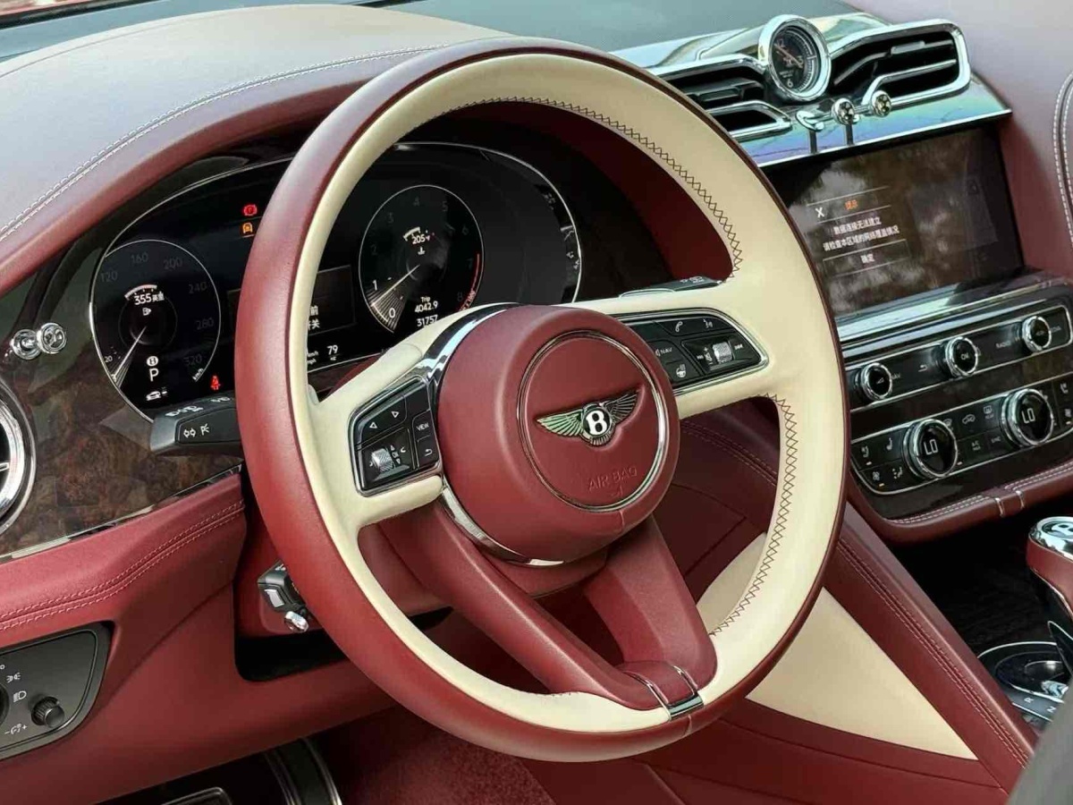賓利 添越  2022款 4.0T V8圖片