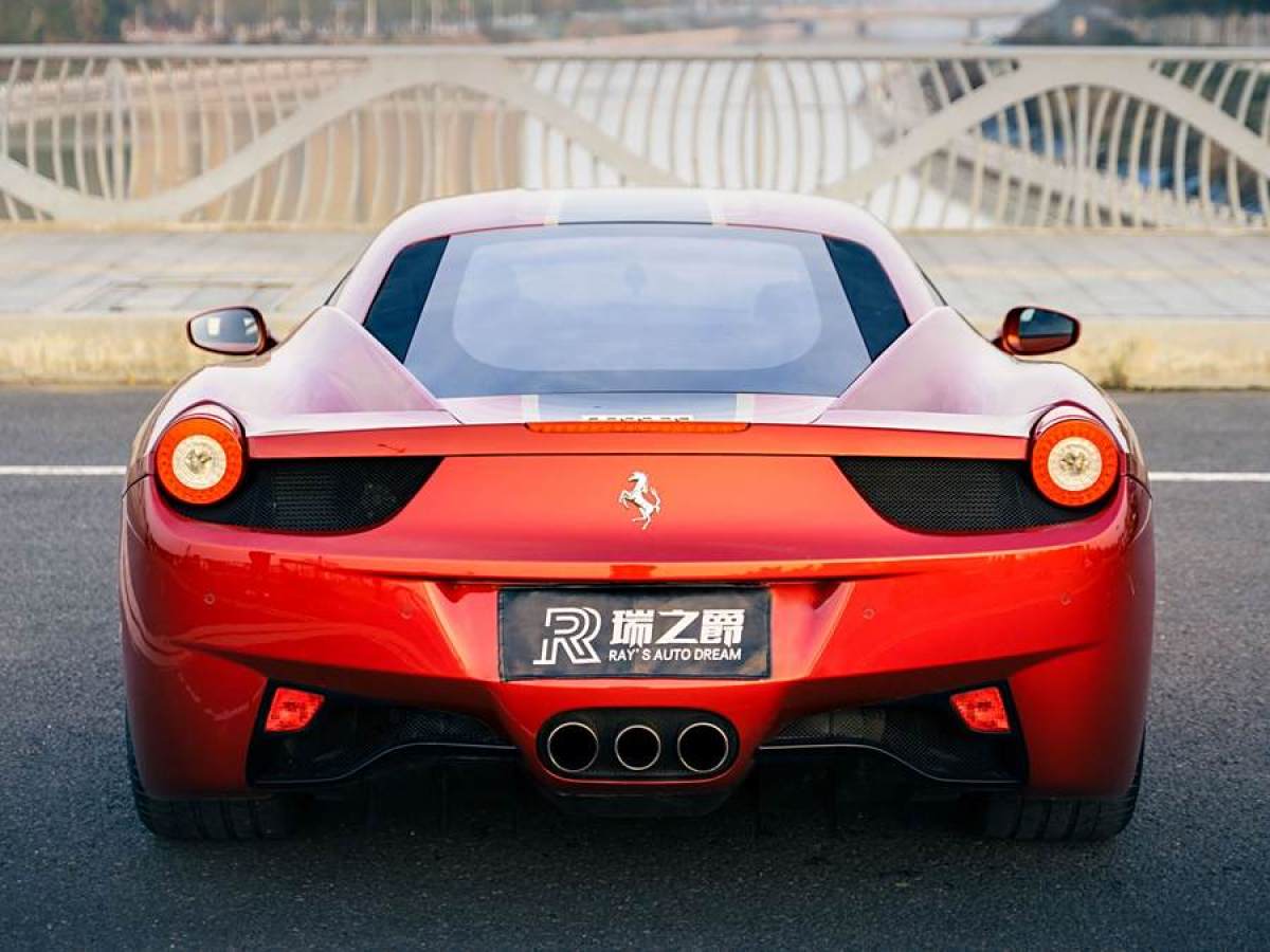 2013年10月法拉利 458  2012款 4.5L Italia 中國限量版