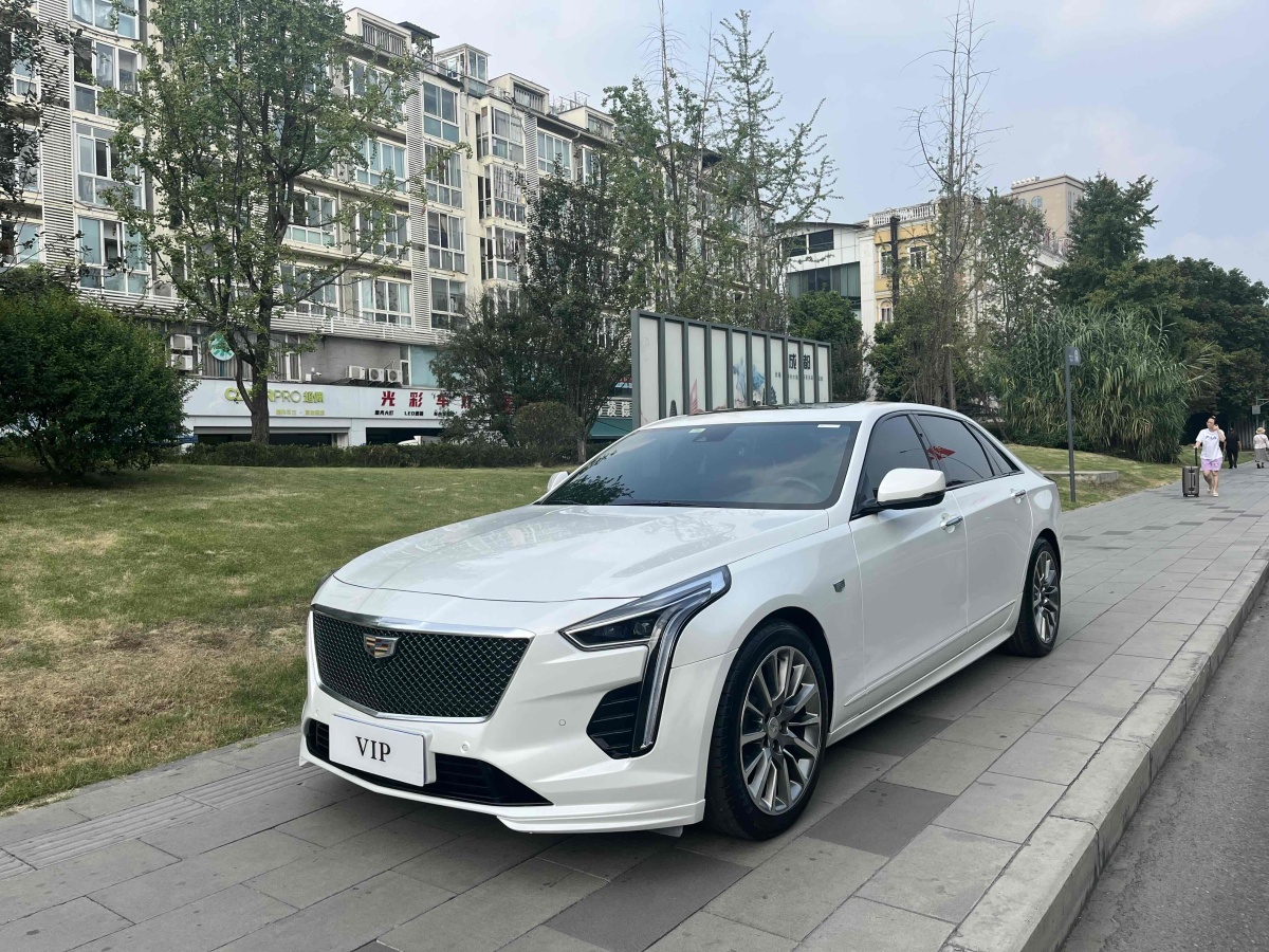 凱迪拉克 CT6  2019款 28T 豪華運(yùn)動型圖片