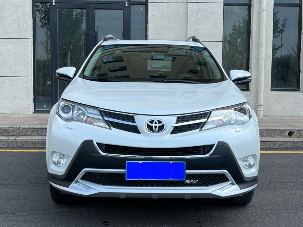豐田 RAV4榮放  2015款 2.5L 自動四驅(qū)精英版圖片