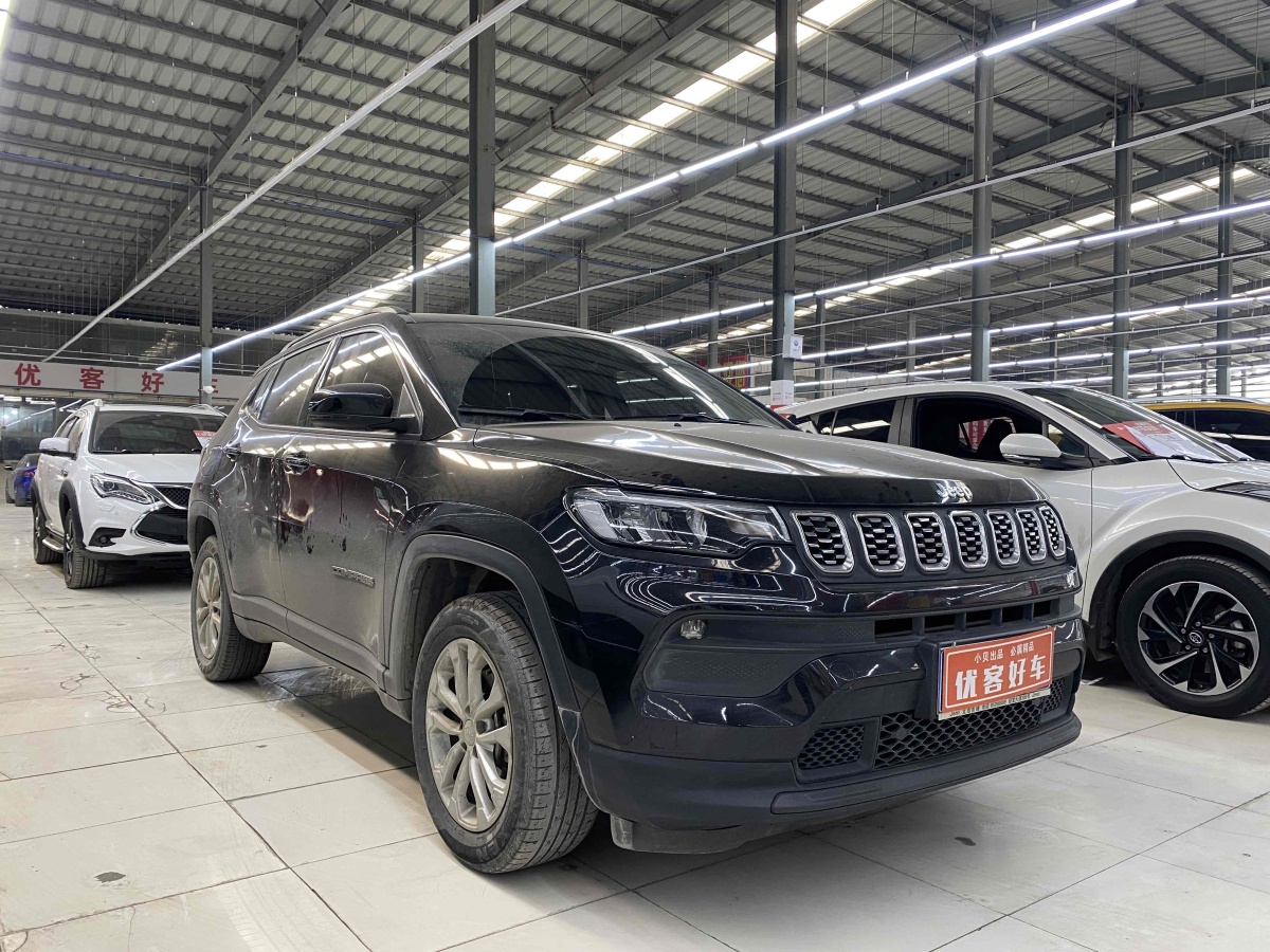 Jeep 指南者  2021款 220T 自動領(lǐng)先版圖片