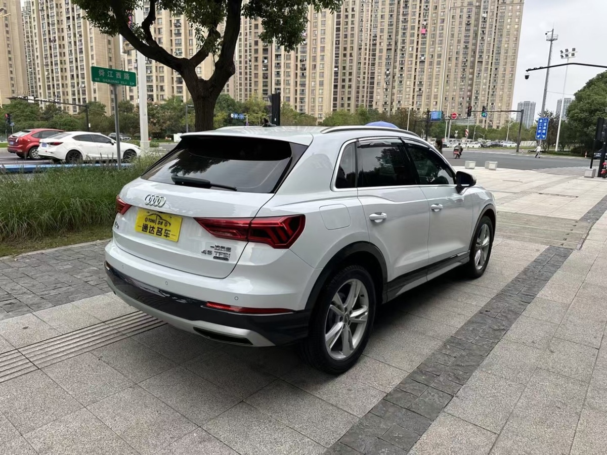 奧迪 奧迪Q3  2019款  35 TFSI 時尚致雅型圖片