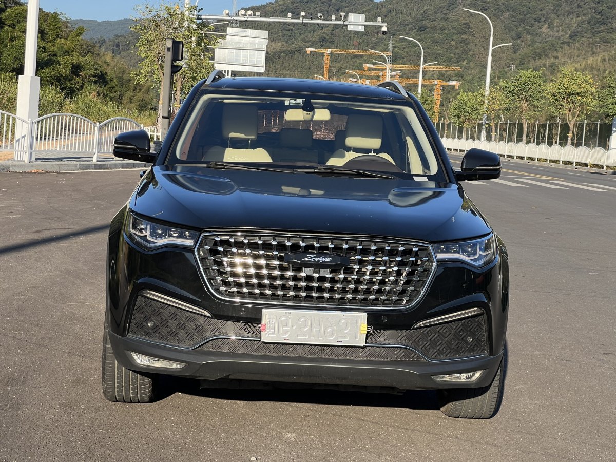 眾泰 T700  2017款 1.8T 手動尊享型圖片