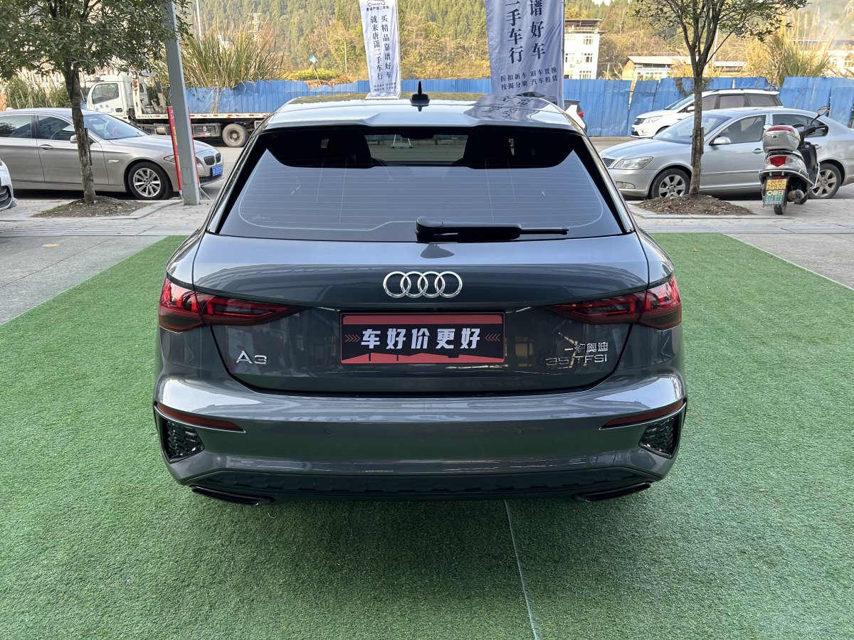 奧迪 奧迪A3  2022款 Sportback 35 TFSI 進(jìn)取致雅型圖片