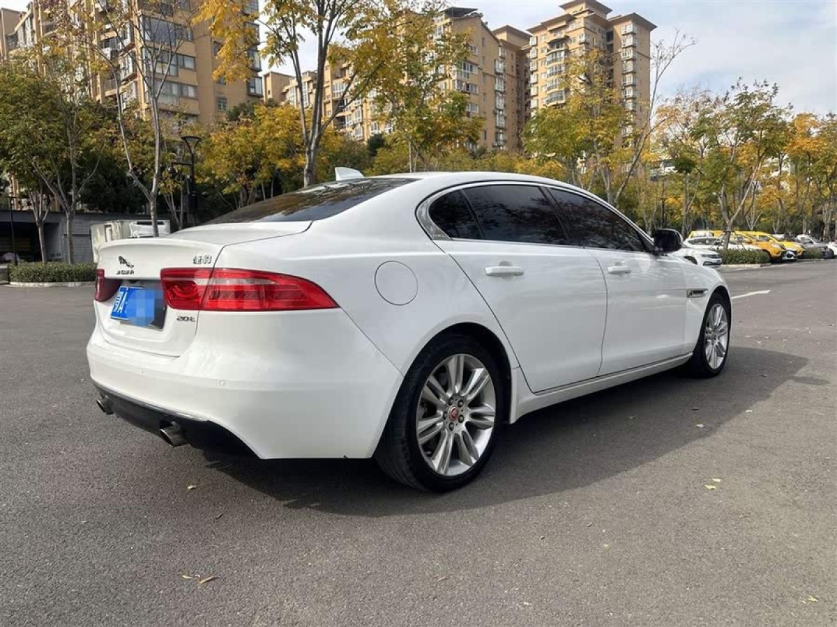 捷豹 XEL  2018款 2.0T 200PS 尊享版圖片