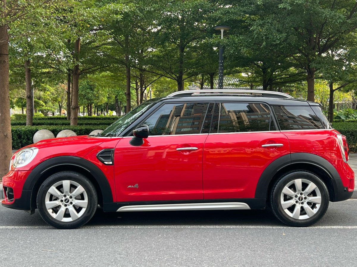 2019年6月MINI COUNTRYMAN  2018款 1.5T COOPER ALL4 經(jīng)典派