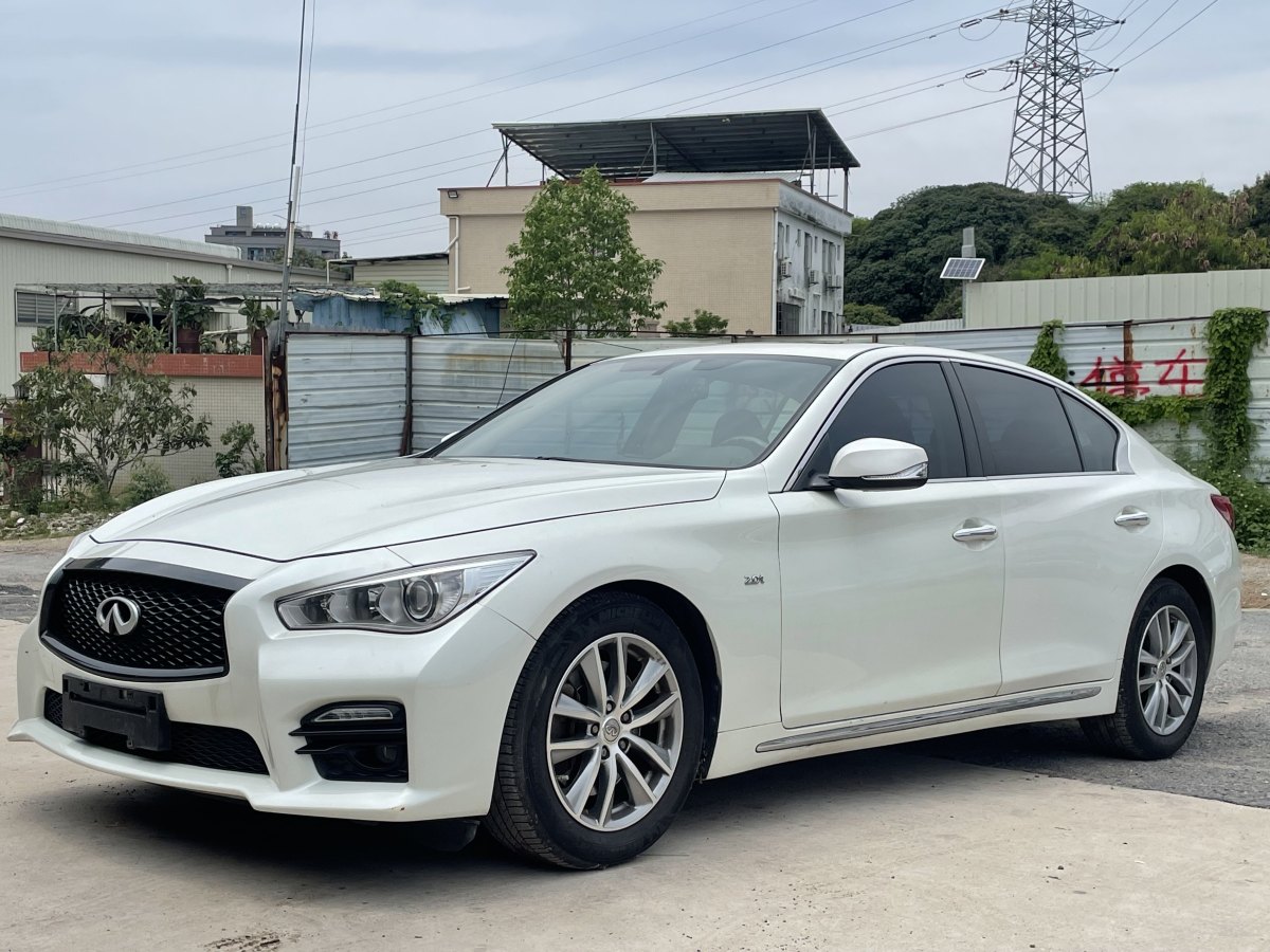 英菲尼迪 Q50L  2016款 2.0T 悅享版圖片
