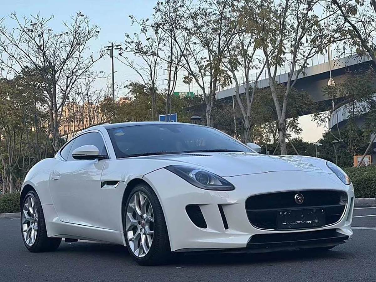 捷豹 F-TYPE  2016款 3.0T 硬頂版圖片