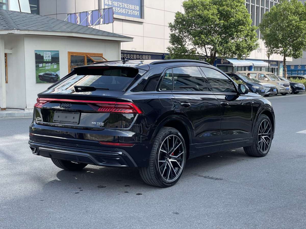 奧迪 奧迪Q8  2021款 55 TFSI 豪華動感型圖片