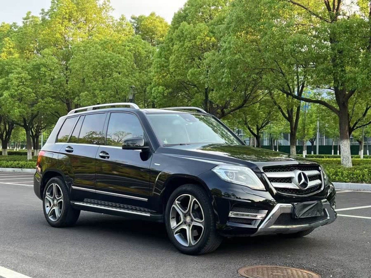 奔馳 奔馳GLK級(jí)  2015款 GLK 300 4MATIC 時(shí)尚型 極致版圖片