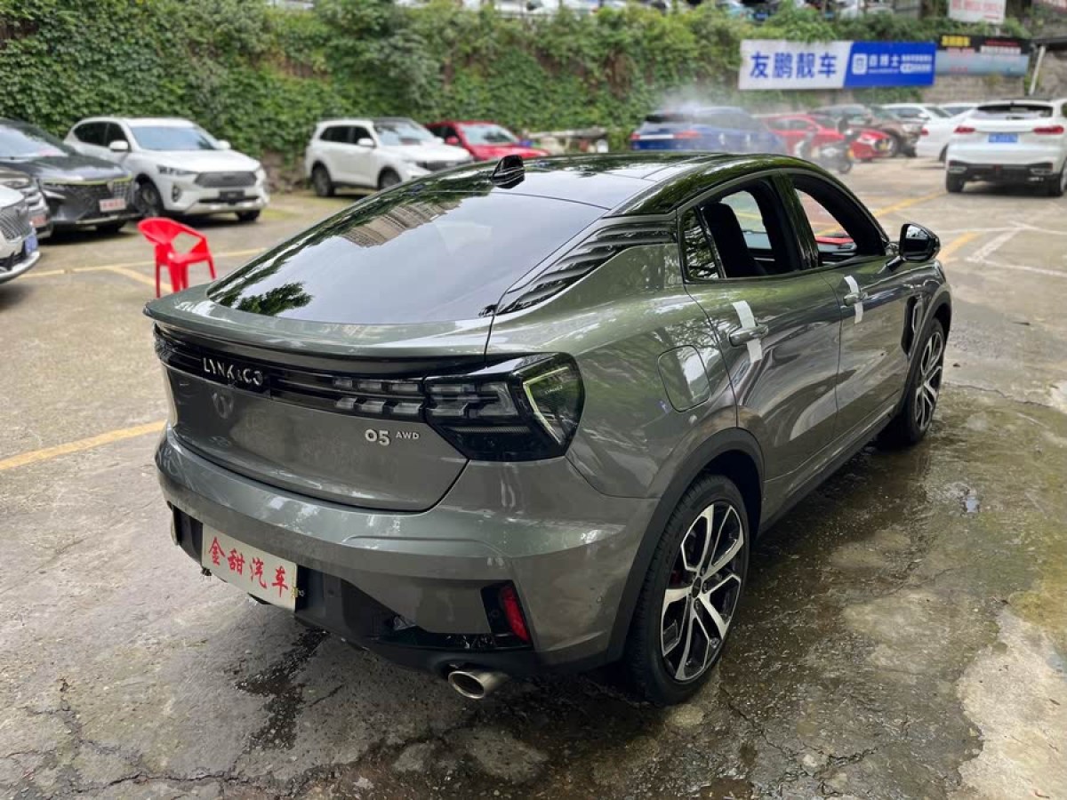 領(lǐng)克 領(lǐng)克05  2020款 2.0TD 四驅(qū)勁Halo圖片