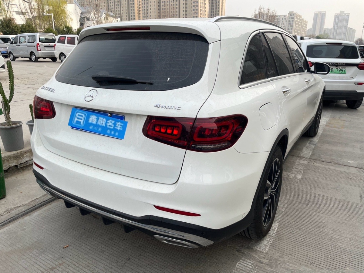 2022年8月奔馳 奔馳GLC  2022款 GLC 260 L 4MATIC 豪華型