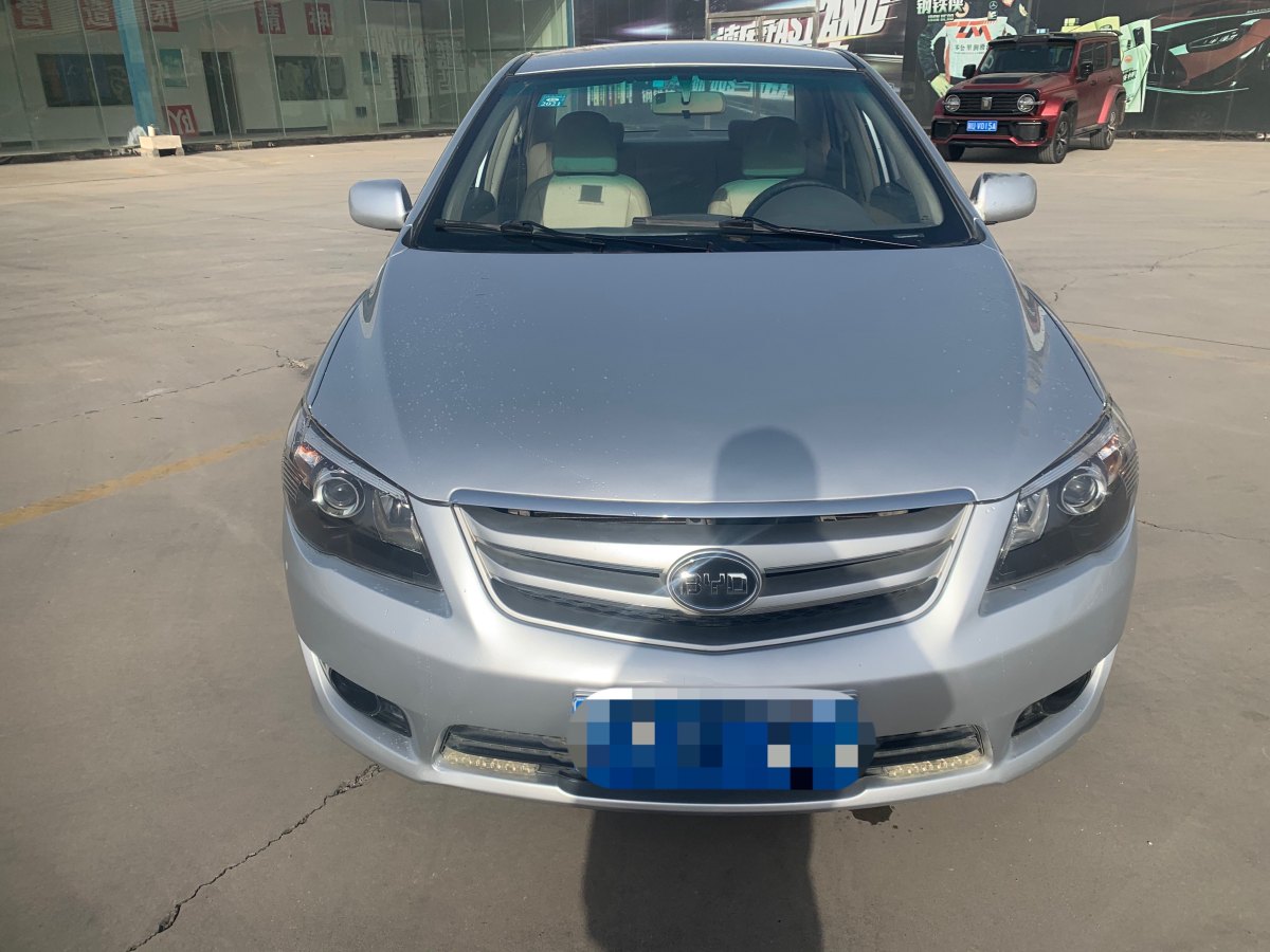 比亞迪 l3 2012款 1.5l 手動尊貴型圖片