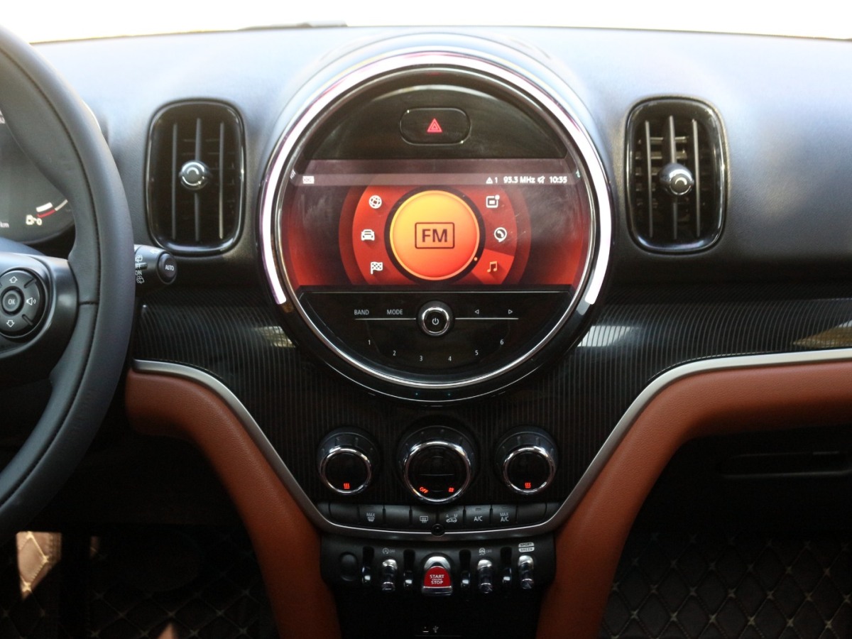 MINI COUNTRYMAN  2021款 1.5T COOPER ALL4 鑒賞家圖片