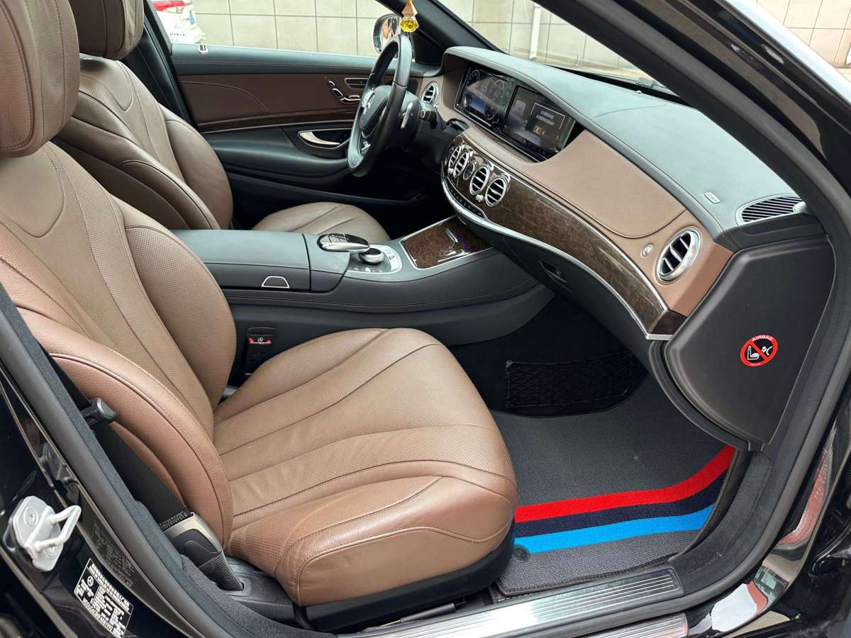2014年6月奔驰 奔驰S级  2014款 S 320 L 商务型